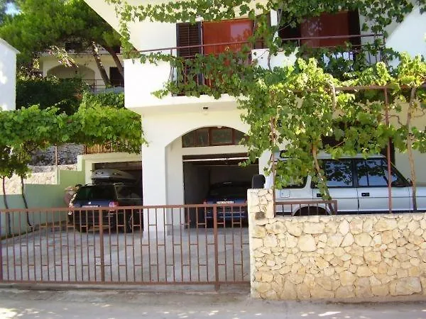 Apartment In Okrug Gornji With Sea View, Balcony, Air Conditioning, Wifi 5106-1 Trogir