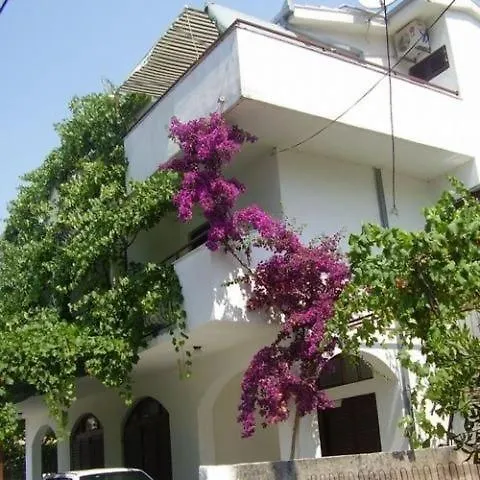 Apartment In Okrug Gornji With Sea View, Balcony, Air Conditioning, Wifi 5106-1 Trogir