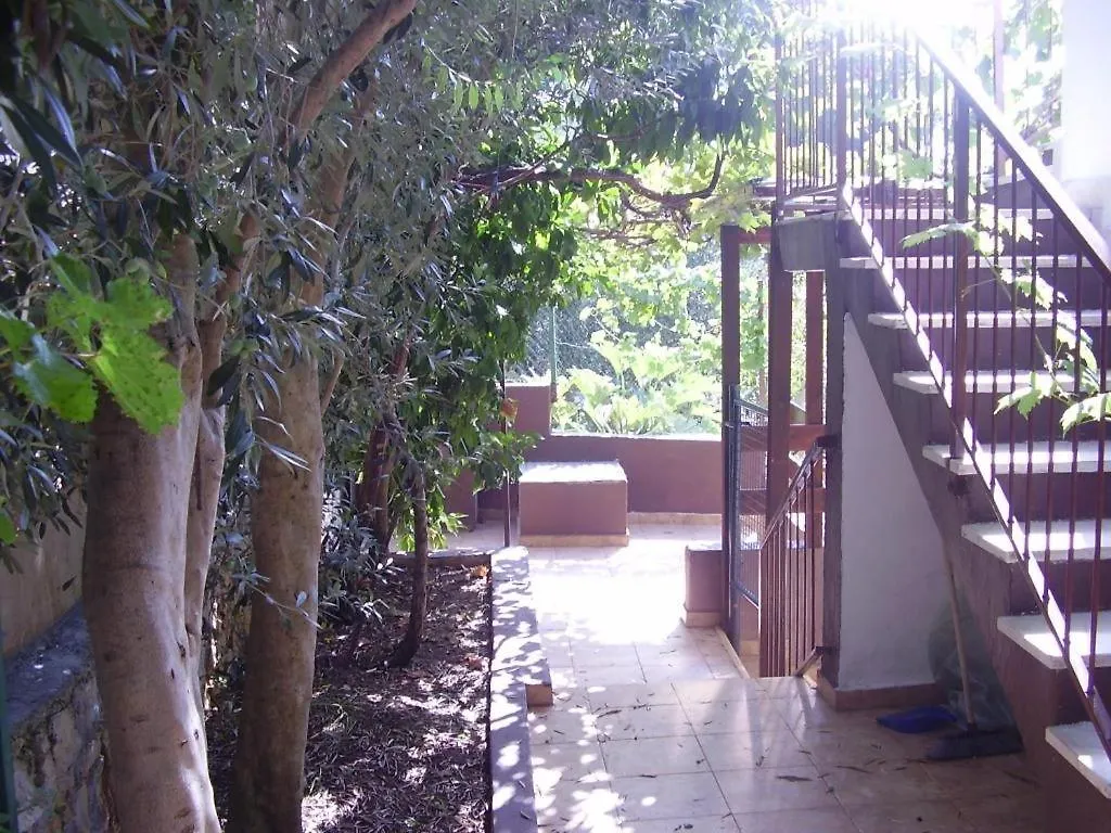 Apartment In Okrug Gornji With Sea View, Balcony, Air Conditioning, Wifi 5106-1 Trogir