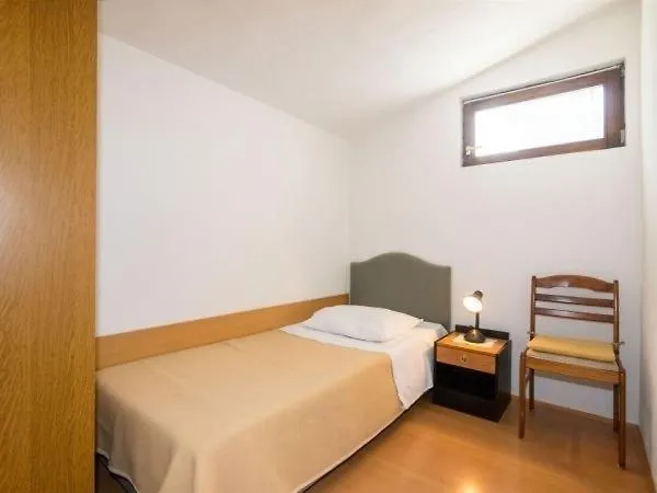 Apartment In Okrug Gornji With Sea View, Balcony, Air Conditioning, Wifi 5106-1 Trogir